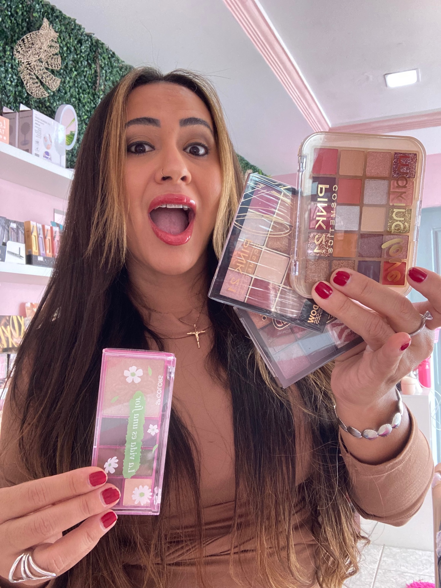 Anne Bee Makeup